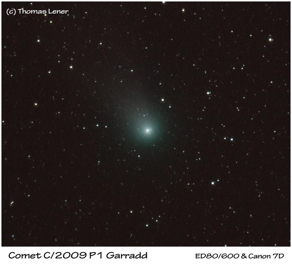 Comet C/2009 P1 Garradd 
Der Komet C/2009 P1 (Garradd) bewegt sich auf einer um 106 Grad zur Ekliptik geneigten Umlaufbahn um die Sonne. Seinen sonnennächsten Bahnpunkt erreicht er am 24. Dezember 2011 in einer Distanz von 1,55 A.E. er ist von Anfang April 2011 bis Anfang Juli 2012 nördlich der Ekliptik und wird im Dezember 2011 seine max. Helligkeit erreichen. 
Schlüsselwörter: Komet, Comet, Garredd, Canon, ED80/600, 