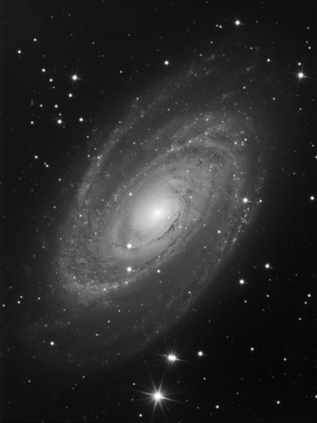 M81_scharf.png